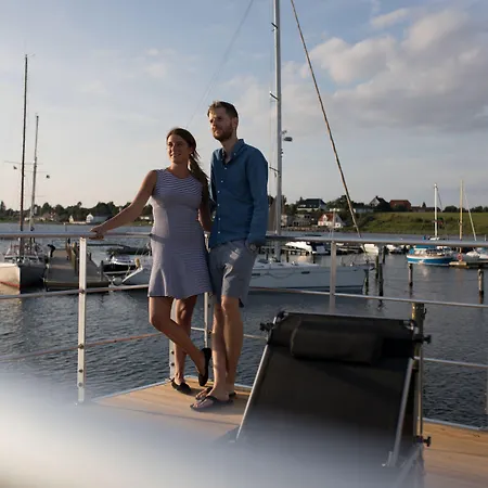 Hausboot Well - Husbad Well *