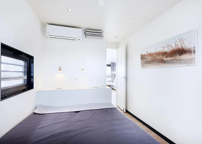 Nyaraló Hausboot Well - Husbad Well *